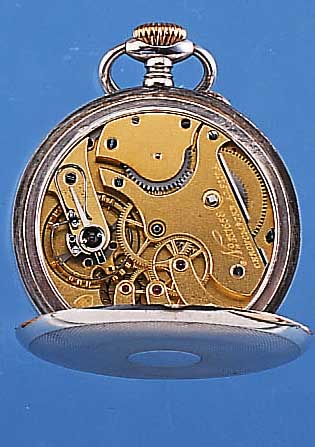 ALPINA (U.H.) CHRONOMETRE, REF.-NR. 131658, SCHWEIZ UM 1922, 900ER SILBER, BODEN GUILL., EMAILBL., GEBL. STAHLZEIGER, VERG. ANKERW. IN GEH. ...