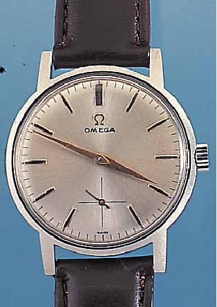 OMEGA HERRENARMBANDUHR, REF.-NR. 135/070, SCHWEIZ UM 1963, EDELST. GESCHR., BLATT REST.,VERG. WERK, 17 ST., HANDAUFZUGKAL. 268, 4- SCHENKL. ...