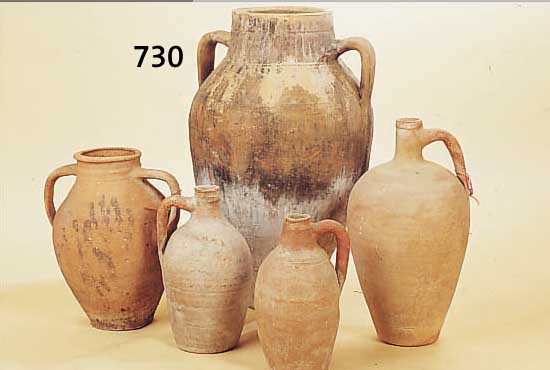 FüNF VERSCH. VORRATSGEFäßE, WOHL TüRKEI, AB 1900, TON, ZWISCHEN 32 - 65 CM, ALTERSSCHäDEN
