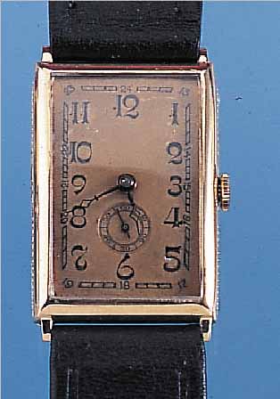 MIDO HERRENARMBANDUHR, REF.-NR. 309958, SCHWEIZ UM 1935, GG 585/000, FüR DEN DTSCH. MARKT, RECT., SEITL. SCHMUCKGRAV., SCHARNIER- AUSF., ...