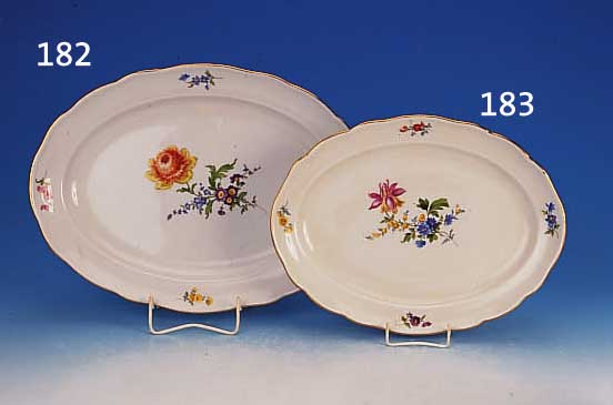 OVALE PLATTE, MEISSEN, 50ER/60ER JAHRE, 2. WAHL, PORZELLAN, BLUME II, GOLDRAND, CA. 36 X 27 CM