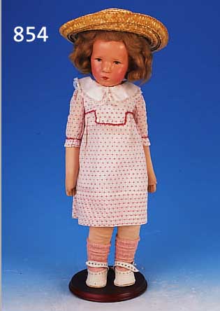PUPPE, KäTHE KRUSE, DEUTSCHES KIND, UM 1935, STOFF, H. 50 CM, STOFFKOPF MIT EINER NAHT, AM FUß BEZ., KL.AUSBESSERUNG, KAUM SICHTBAR