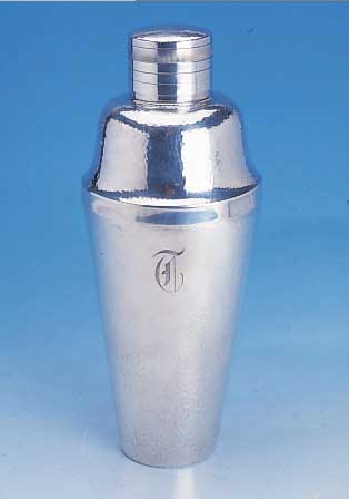 COCKTAILSHAKER, AMERIKA UM 1910/20, STERLINGSILBER, CA. 475 G, HAMMERSCHLAGVERZ., BESITZERINITIALE T, H CA. 25.5 CM
