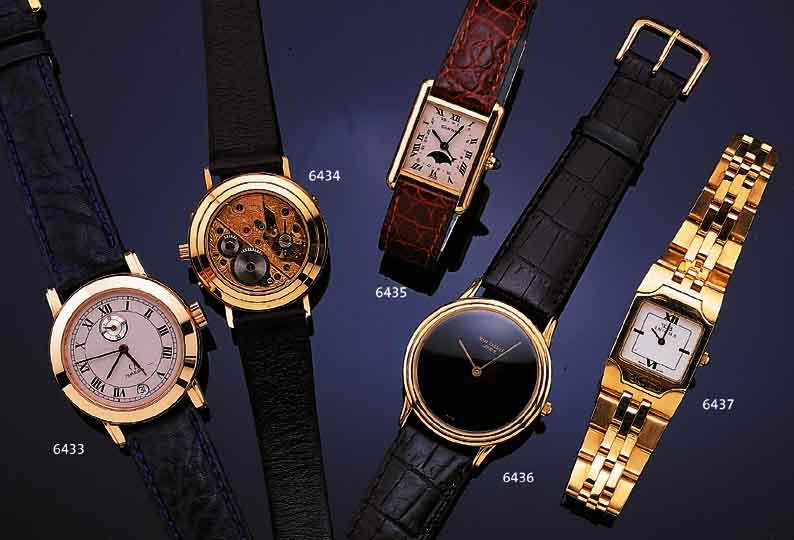 CARTIER DAMENARMBANDUHR TANK, SCHWEIZ UM 1994, GG 750/000-MASSIVGEH. INCL. ORIG.-LEDER-B. M. GG 750/000-FALTSCHL., BOMB. SAPHIRGL., ...