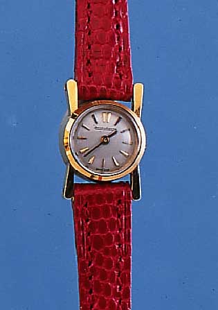 LE COULTRE DAMENARMBANDUHR BACKWINDER, REF.-NR. 769456A, SCHWEIZ UM 1952, RUNDANKERW., 17 ST., SCHR.-UNR., FLACHSPIR., AUFZUG U. ZEIGER-ST. AM ...
