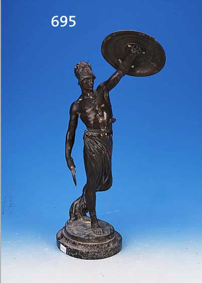 BRONZEFIGUR, UM 1900/10, SIGN. P. PHILIP- PE, KLASSISCHER GRIECHISCHER KRIEGER MIT SCHWERT U. RELIEF. SCHILD (VERSCHRAUBUNG SEK.), ...
