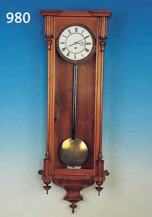 WANDUHR, GEBIET DER EHEM. K.K. MONACHIE, UM 1870/80, HELLES EDELHOLZGEHäUSE, ORIG. AUF- SATZ, DREISEITIG VERGLAST, ZWEIGETEILTES ...