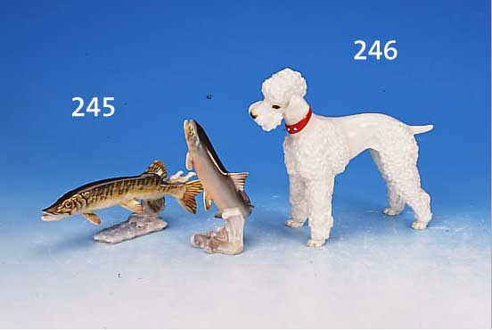 PORZELLANFIGUR, HUTSCHENREUTHER, 60ER JAHRE, KöNIGSPUDEL, H. CA. 16 CM