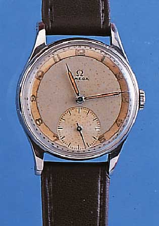 OMEGA HERRENARMBANDUHR, REF.-NR. 2390/6, SCHWEIZ UM 1948, EDELST., BODEN U. GLASR. GE- DR., AUßER GLAS, KRONE U. LEDERB. ORIG.-ZUST.,15 ST., ...