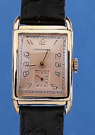 LONGINES HERRENARMBANDUHR, REF.-NR. 2052034,SCHWEIZ/USA UM 1949, GG 585/000, BODEN GEDR., IN SICH GEW., BET. BANDANST., BLATT REST., FORMANKERW., ...