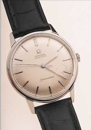 OMEGA HERRENARMBANDUHR SEAMASTER, REF.-NR. 165-002, SCHWEIZ UM 1967, EDELST., BODEN GE- SCHR., VERS. BLATT, WERK VERG., ZENTRALROTOR, 24 ST., KAL. ...