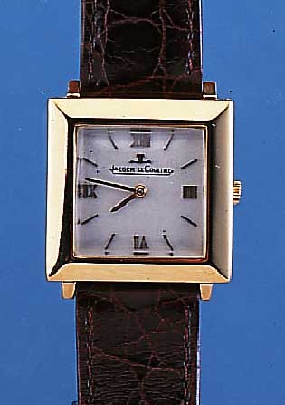 JAEGER LE COULTRE HERRENARMBANDUHR, REF.- NR. 9001, SCHWEIZ UM 1962, GG 750/000-CARREE- GEH., LüNETTE GEGEN BODEN 4-FACH VERSCHR., BLATT ...