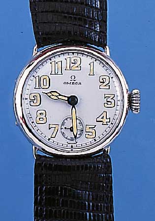 OMEGA HERRENARMBANDUHR, REF.-NR. 9003174, SCHWEIZ UM 1920, METALL NACHVERCHR., SCHAR- NIERBODEN, GLASR. GEDR., PERF. EMAILBL. SIGN.,AUßER ...