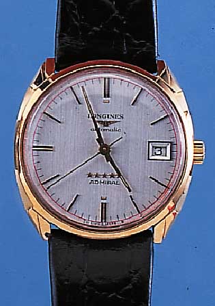 LONGINES HERRENARMBANDUHR ADMIRAL, REF.- NR. 8217-1, SCHWEIZ UM 1964, GG 750/000, EIN- SCHALENAUSF., GET. A-WELLE, VERS. BLATT, ...