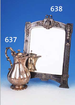 KAFFEEKANNE, SCHWäBISCH-GMüND, UM 1880/1900, SILBER, H. 23 CM, REICH ZISELIERT, BLäTTERDEKOR, LEICHT VERBEULT, SAMMELWüRDIG