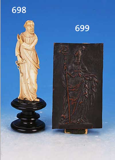 GLOCKENMODELL, 18. JH., NUßBAUM, DARST. EINES BISCHOFS, MAßE CA. 13 X 8 CM