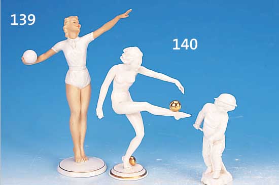 PORZELLANFIGUR, FRANKENTHAL, UM 1785, MELCHIOR-ENTWURF, PORZELLAN, H. 15 CM, H. 14 CM, L. BEST. AN STOCK UND HUT UND SOCKEL