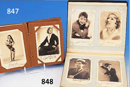 ALBUM MIT CA. 42 AUTOGRAMM- U. POSTKARTEN, 30/40ER JAHRE DAVON 30 SIGNIERT, KüNSTLER WIE GITTA ALPAR; LEE PARRY 2X; GUSTAV FRöHLICH 2X;JAN ...