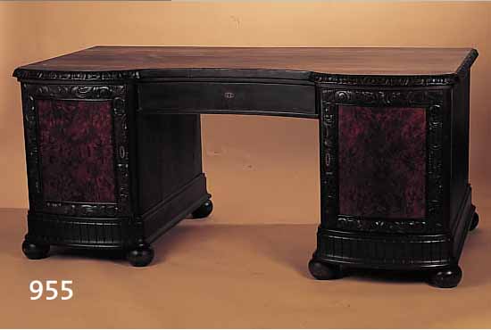 SCHREIBTISCH, RENAISSANCESTIL, UM 1920 EICHE MASSIV, MIT WURZELHOLZEINLAGEN, REICH VERZIERT PRUNKVOLL, L. ALTERSSPUREN, CA. 82 X 158 ...
