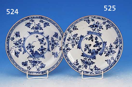 SCHALE, CHINA, UM 1740, PORZELLAN, BEMALT, D. 22 CM, MIN. AM RAND BEST.