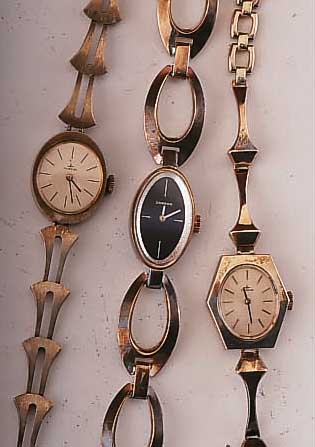 KONVOLUT: 4 DUGENA DAMENARMBANDUHREN, ALLE 835ER SILBER INCL. BäNDER, UNGETR. LAGERW., NACH GESCHäFTSAUFL., GEFERT. UM 1970, ALLE VERSCH. ...