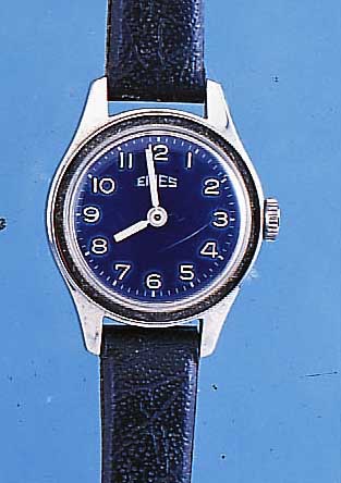 KONVOLUT: 5 EMES DAMENARMBANDUHREN, ALLE UNGETR. LAGERW. AUS GESCHäFTSAUFL., FüR DEN DTSCH. MARKT UM 1968, ALLE METALLGEH. VERCHR.,ALLE ...