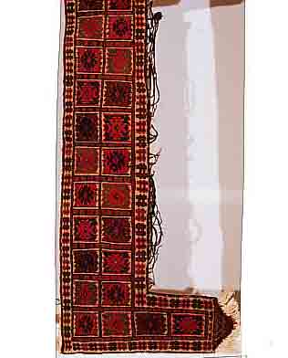 AZERBEIJAN ZELTSCHMUCK CA.138 X 55 CM. EHZ.3 CA.40 JAHRE FLOR WOLLE
