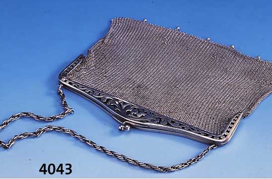 ABENDTASCHE, 84ER SILBER, RUßLAND DAT. 1864, STADTMARKE KALUGA, MEISTERMARKE IF UNGED., BüGEL MIT SäGEARBEIT, ZISELIERTE ROCAILLEN, ...