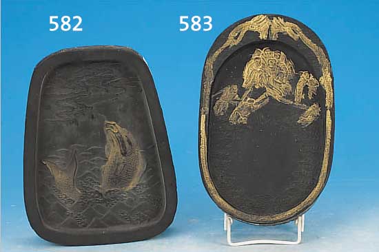TUSCHESTEIN, CHINA, UM 1900, REICH RELIE- FIERT, PARTIELL GOLDFARBEN GEFASST, CA. 22 X 14 X 6 CM