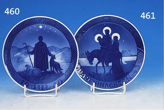 WEIHNACHTSTELLER, ROYAL KOPENHAGEN, 1940, PORZELLAN, BLAUE UNTERGLASURBEMALUNG, D. 18,5 CM