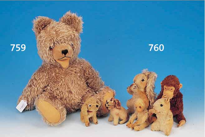 BäR, WOHL HERRMANN, 70ER JAHRE, H. 50 CM, LEICHT BESPIELT