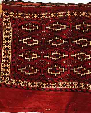TORBA,TORKMENISTAN CA.108 X 78 CM. EHZ.3 L.MOTTENFR. FLOR WOLLE UM 1930.
