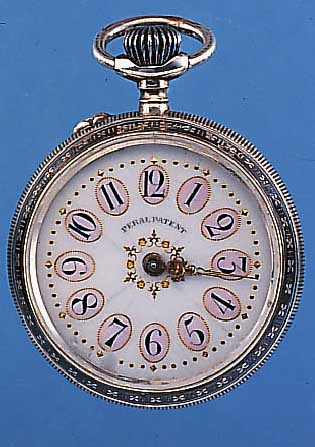 PERAL-PATENT HERRENTASCHENUHR, SCHWEIZ UM 1905, TULASILBER, RüCKS. STARK BER., DEUTL. ERKENNB. VERG., EIN VOM TIGER ANGEF. PFERD, EMAILBL. M. ...