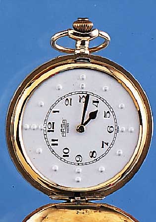 ARSA BLINDENTASCHENUHR SAVONETTE, SCHWEIZ UM 1968, METALL VERG., SCHARNIER VERZ., EMAIL-FARB. BLATT M. TASTSYMB. U. VERST. ZEIGERN, RUNDANKERW., ...