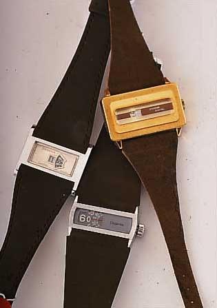 KONVOLUT: 7 DUGENA HERRENARMBANDUHREN MIT DIGITALANZEIGE, UNGETR. LAGERW. NACH GE- SCHäFTSAUFL., GEFERT. UM 1972, VERSCH. HAND- AUFZUGKAL. ...