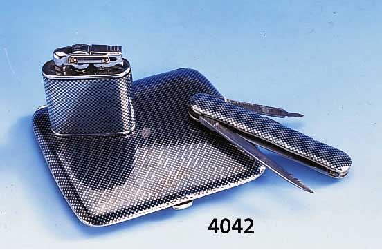 3-TEIL. SET MIT TULASILBER, DEUTSCH UM 1910, 900ER SILBER TAUSCHIERT MIT SCHACHBRETT- MUSTER, AN EINIGEN STELLEN LEICHT FEHLEND, BEST. AUS ...