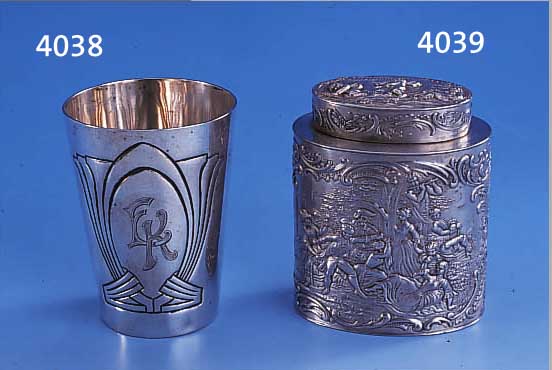 BECHER, REINER JUGENDSTIL, 800ER SILBER, MEISTERMARKE H & S UNGED., ZEITTYP. DEKOR, GETRIEBEN, BESITZERMONOGRAMM, H CA. 8 CM, SAM-MELW., L. ...