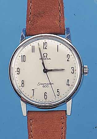 OMEGA HERRENARMBANDUHR SEAMASTER 600, SCHWEIZ UM 1965, EDELST., BODEN GESCHR., VERS. KONTRASTZIFFERBL., 17 ST., HANDAUFZUG- KAL. 601, ...