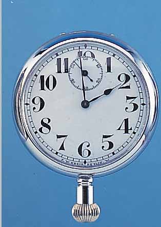 B-UHR ALS TASCHENUHR BZW. BORDUHR VERWENDBAR, M. 180 GRAD GEDR. EMAILZIFFERBL., GEL. VON DER FIRMA F.W. KREIS, BERLIN W, SO SIGN. AUßEN6, METALL ...