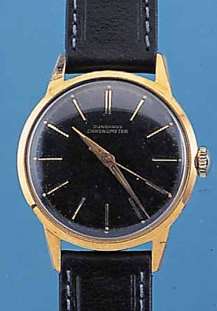JUNGHANS HERRENARMBANDUHR CHRONOMETER, DEUTSCHLAND UM 1969, METALL HARTVERG., EDEL- ST.-BODEN GEDR., UNRUHSTOP BEI ZEIGERST., BLATT ...