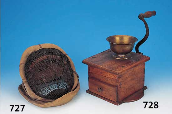 GETREIDEMüHLE, DEUTSCH, UM 1850, EICHE, H. 25 CM, B. 45 CM, ALTERSSCHäDEN, FUNKTION, NICHT GEPRüFT