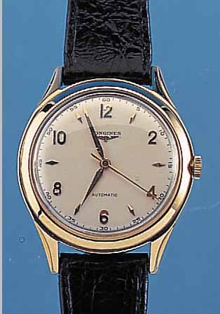 LONGINES HERRENARMBANDUHR AUTOMATIK, REF.- NR. 6063/3/75, SCHWEIZ UM 1949, GG 750/000, BODEN GEDR., BLATT VERS., L. FL. BEI 4, ZEN- TRALROTOR M. ...