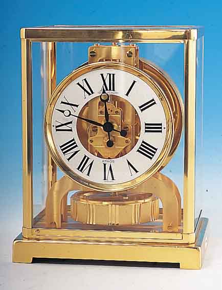 JAEGER LE COULTRE ATMOS TISCHUHR MIT DREHPEN- DEL, 5-SEITIG VERGL., METALL VERG., SCHWEIZ UM 1955, WERK-NR. 491088, AUFZUG ERFOLGT AU- TOMATISCH ...
