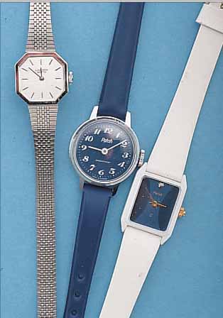 KONVOLUT: 7 DAMENARMBANDUHREN, UNGETR. LAGERW., CA. 1980-1987, NACH GESCHäFTSAUFL., DARUNTER 5X PATOH M. QUARTZWERKEN (STICHPROBENM. NEUEN ...