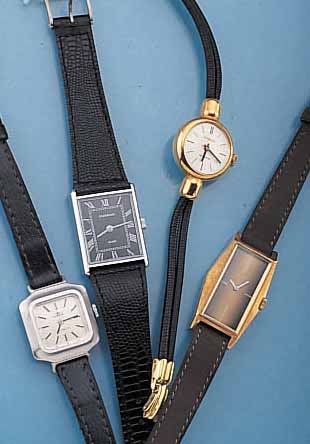 KONVOLUT: 8 DUGENA DAMENARMBANDUHREN, ALLE UNGETR. LAGERW., NACH GESCHäFTSAUFG., ALLE VERSCH. DESIGN, ALLE HANDAUFZUG, STOßGES., GEFERT. IN ...