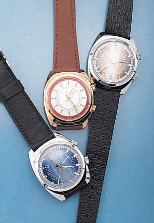 KONVOLUT: 3 POLJOT ARMBANDWECKER, UNGETR. LAGERW., SOWJETUION UM 1988, 2X METALL HART- VERCHR., 1X HARTVERG., ALLE EDELST.-BöDEN GE- SCHR., NEUE ...