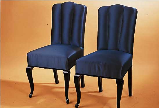 PAAR SESSEL, 20. JH., HOLZ, NEU BEZOGEN, H. CA. 93 CM, SH. CA. 51 CM, SCHöNER WOHNFERTIGER ZUSTAND