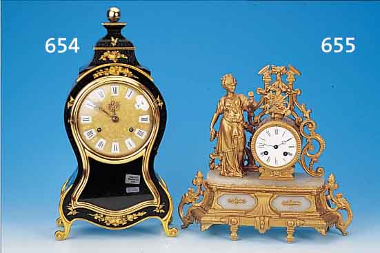 PENDULE, FRANKREICH, UM 1880, SPRITZGUSS, MIT ALABASTEREINLAGE, SEK. BRONZIERT, EMAILZIFFERBLATT, BREGUETZEIGER, PENDULEN- WERK, ...