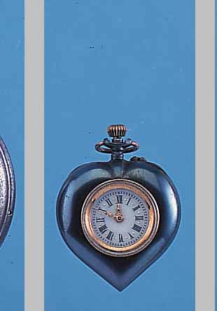 ECLIPSE DAMENTASCHEN/ANHäNGEUHR, REF.-NR. 3283, SCHWEIZ UM 1910, STAHL BRüN., EMAILBL. FEIN HAARR., BODEN U. GLASR. GEDR., SIGN. AUF ...