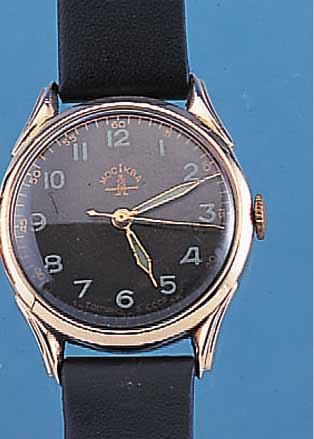 MOSKVA HERRENARMBANDUHR, REF.-NR. 65703, SOWJETUNION UM 1954, RG 583/000, BODEN GEDR., AUßER LEDERB. ORIG.-ZUSTAND, 16 ST., BLATT FL.DIR. ...
